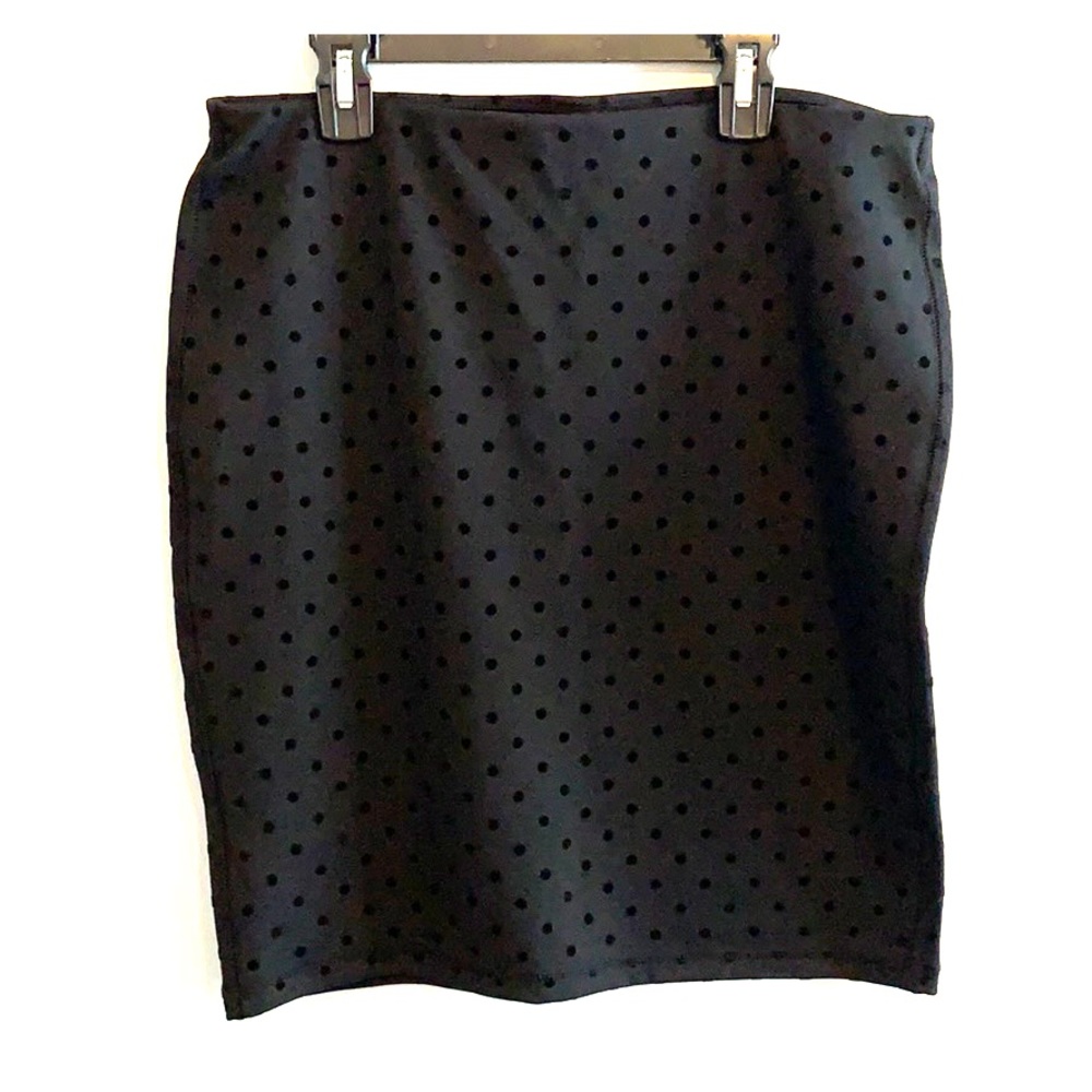 Polka Dot pencil skirt